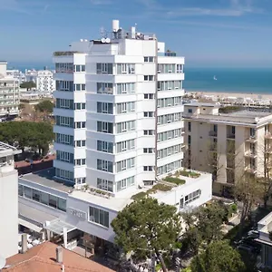**** Hotel Cristallo Italia