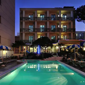 *** Aparthotel Margherita Italia